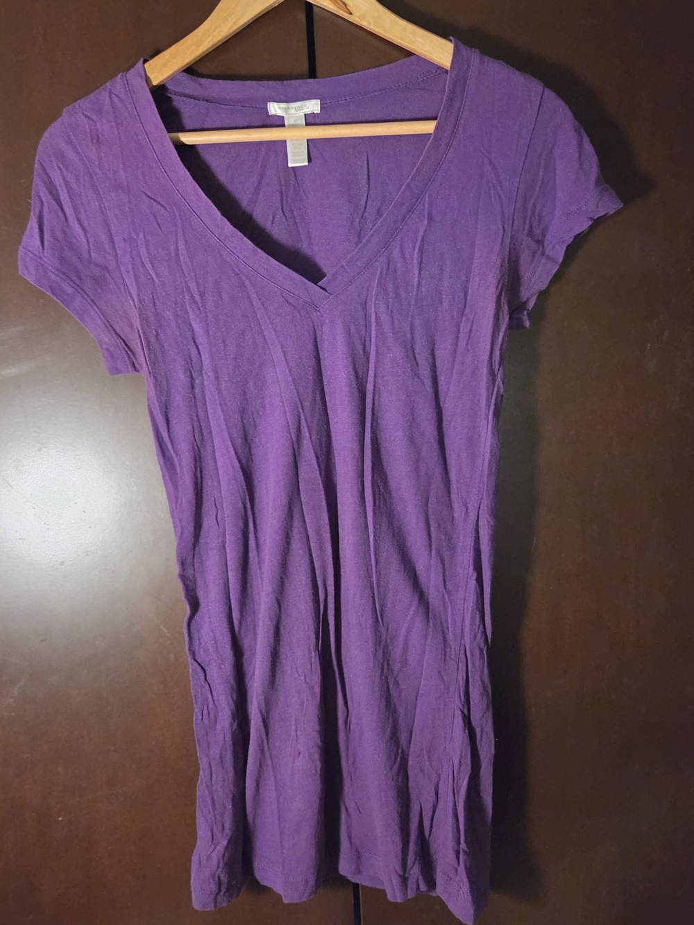 Ambiance Apparel Purple V-Neck Short Sleeve Tee Women Size Medium Juniors'